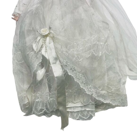 Bride Porcelain Doll - Picture 3 of 9